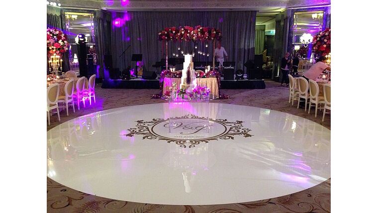 24′ Round Vinyl Print Dance Floor With Custom Digital Print Vinyl Wrap Kit | Rental 24′ Round Vinyl Print Dance Floor With Custom Digital Print Vinyl Wrap Kit | Rental