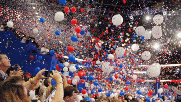 22.5' Balloon Drop Package | Purchase