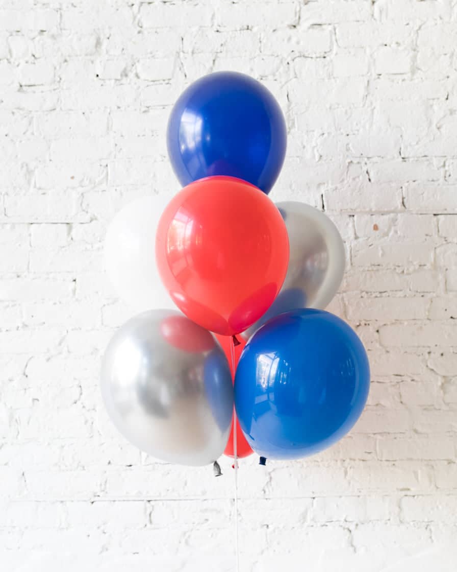 Red, White and Blue Palette 11in Balloons – bouquet of 7 | Rental