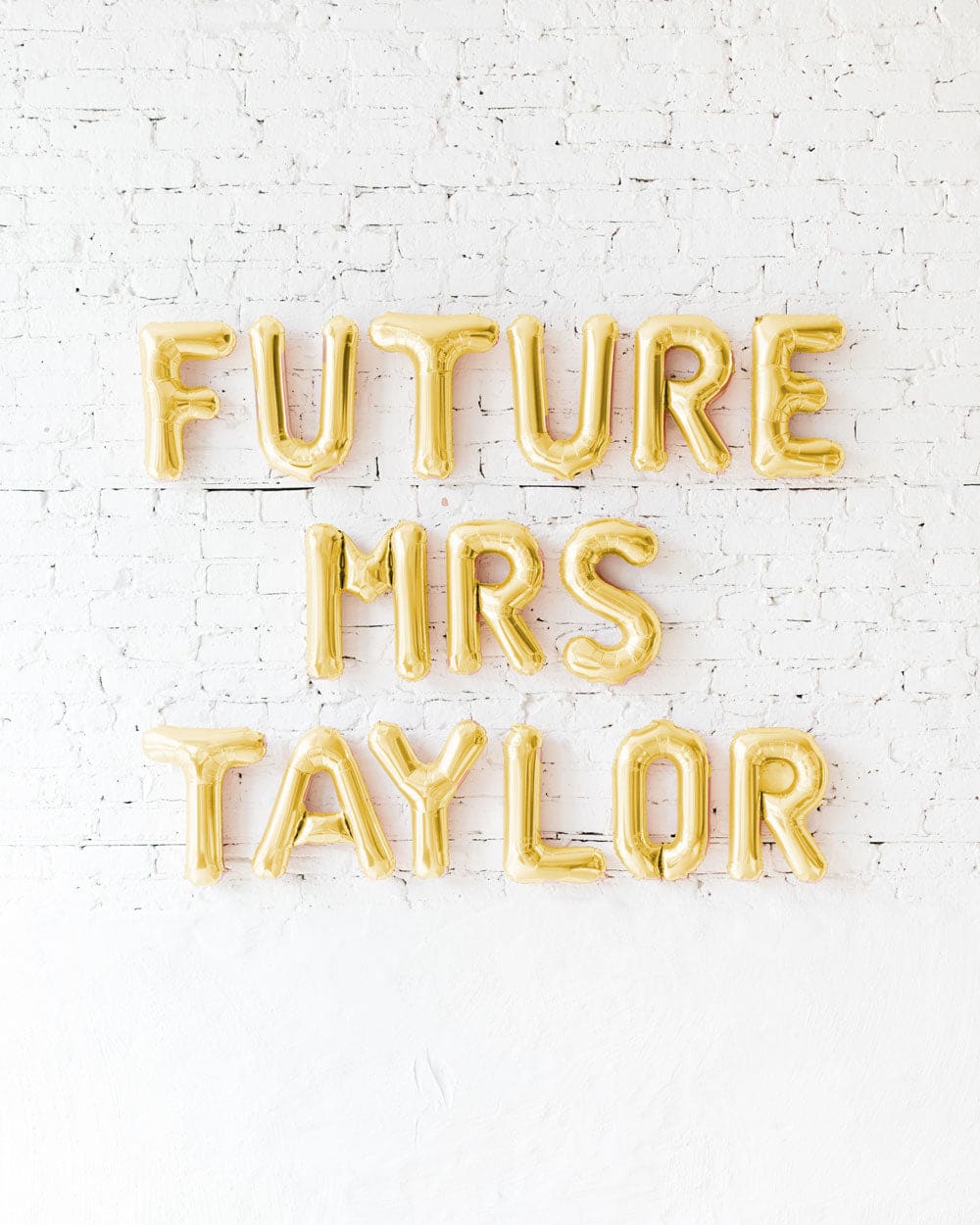 Personalized FUTURE MRS 16in Gold Foil Balloon Set | Rental