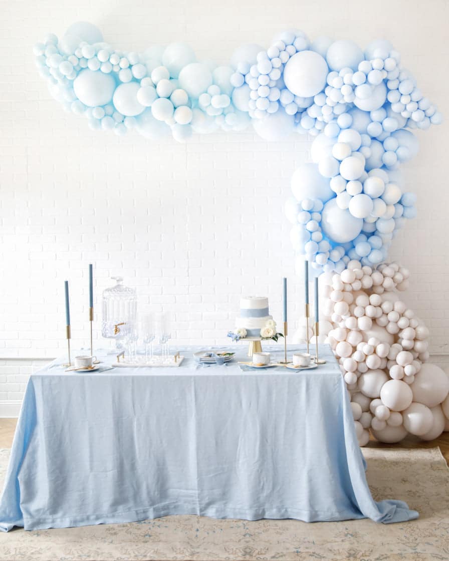 Château – Balloon Garland Install Piece | Rental